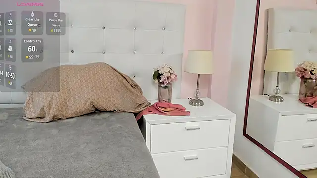 RitaGibsonn online show from January 13, 2026, 8:03 pm