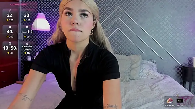 Aleja bloom online show from March 11, 2026, 11:27 am