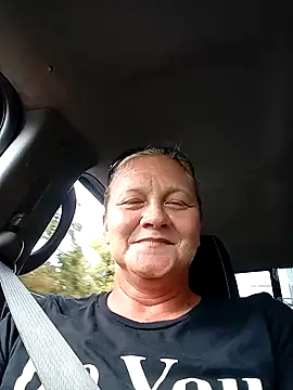 wetnwildforyou online show from October 19, 2025, 8:09 pm