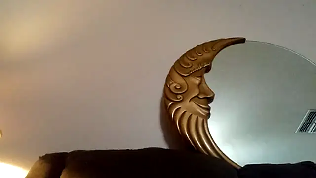 wetnwildforyou online show from October 26, 2025, 5:52 pm