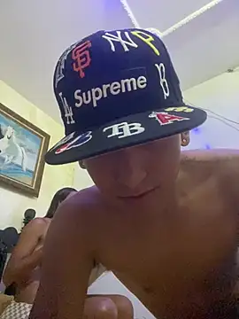 Babyalienqm online show from April 8, 2026, 4:45 am