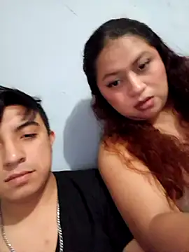 Snapshot of Julie_c15 chatting on February 27, 2025, 12:32 am Julie c15 online show from February 27, 2025, 12:32 am