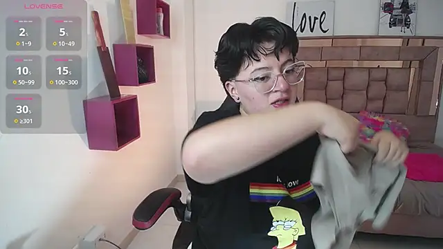 Snapshot of safyka chatting on September 24, 2025, 12:58 am safyka online show from September 24, 2025, 12:58 am