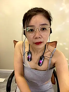 Snapshot of xiaowang0523 chatting on September 27, 2025, 5:23 am xiaowang0523 online show from September 27, 2025, 5:23 am