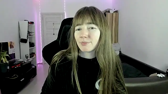 bekkawell online show from November 18, 2025, 5:06 pm