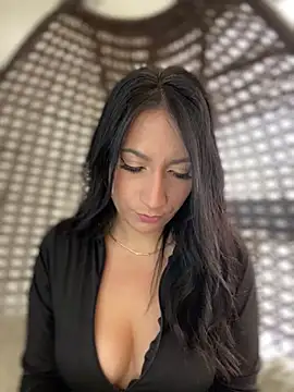 Mila LS online show from March 4, 2025, 2:53 pm