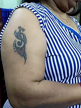 abinaya26 online show from February 8, 2026, 6:33 pm