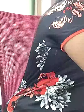 Snapshot of abinaya26 chatting on March 19, 2026, 7:56 am abinaya26 online show from March 19, 2026, 7:56 am