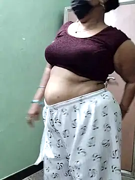 Snapshot of abinaya26 chatting on April 5, 2026, 5:32 pm abinaya26 online show from April 5, 2026, 5:32 pm