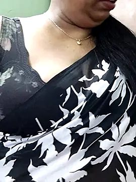 Snapshot of abinaya26 chatting on April 9, 2026, 3:50 pm abinaya26 online show from April 9, 2026, 3:50 pm