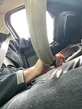 YJeromZCoxk online show from March 20, 2025, 12:00 pm