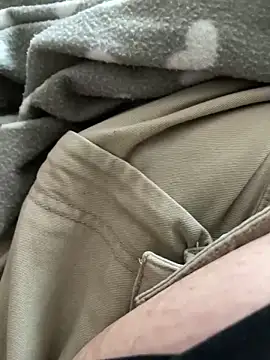 littletoy64 online show from February 28, 2025, 4:10 pm