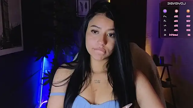 Snapshot of i_sabella_25 chatting on April 2, 2026, 9:40 am i sabella 25 online show from April 2, 2026, 9:40 am