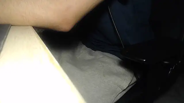 GreekDaddyNickOfficial online show from September 17, 2025, 9:38 pm