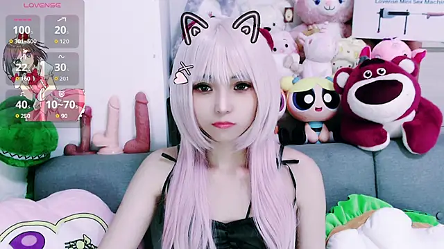 chenenna7 online show from September 24, 2025, 1:36 pm