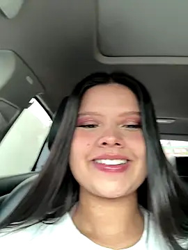 maya-winslow8 online show from September 30, 2025, 7:41 pm