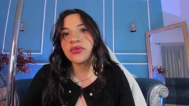 TaraTaylorr online show from September 11, 2025, 2:22 am