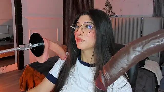 Gabrielakassi online show from October 13, 2025, 11:32 am