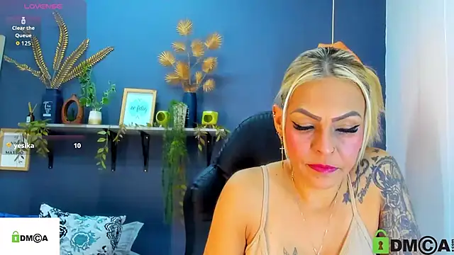 yessila parker online show from October 24, 2025, 2:30 am