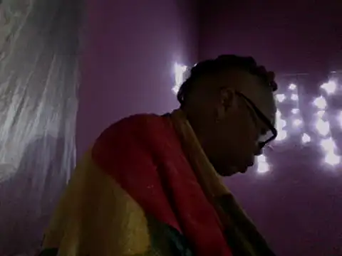 Ladyzee25 online show from March 12, 2026, 9:37 am