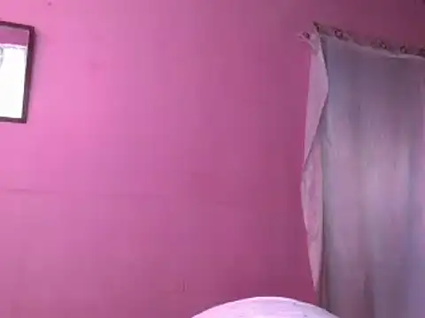 Ladyzee25 online show from April 2, 2026, 1:53 pm