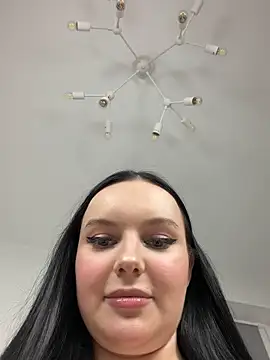 Miss Vic online show from May 14, 2026, 8:37 pm