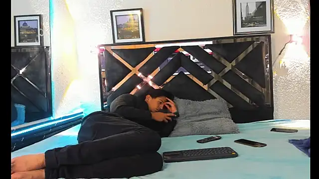 Snapshot of amelia_noe chatting on October 4, 2025, 6:44 am amelia noe online show from October 4, 2025, 6:44 am