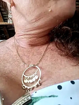 Sexy-Woman-Mature online show from March 9, 2025, 6:43 pm