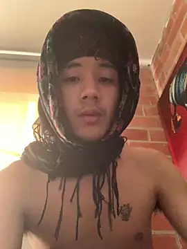 Snapshot of chillcol chatting on March 17, 2025, 7:26 pm chillcol online show from March 17, 2025, 7:26 pm