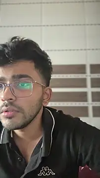 DoctorAlonee46 online show from October 7, 2025, 6:10 am