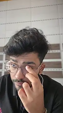 DoctorAlonee46 online show from October 14, 2025, 5:19 am