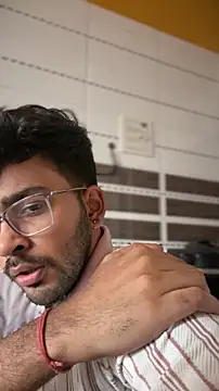 DoctorAlonee46 online show from October 20, 2025, 5:52 am