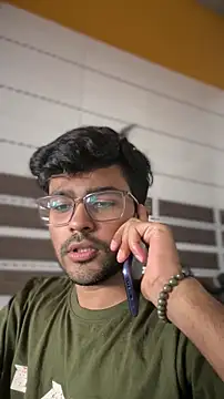 DoctorAlonee46 online show from November 4, 2025, 6:45 am