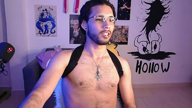 Snapshot of oezack___ chatting on March 19, 2025, 8:22 pm oezack online show from March 19, 2025, 8:22 pm