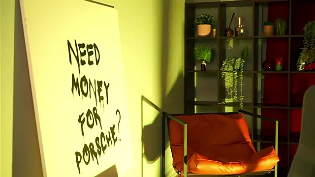 Snapshot of OliviaMcClean chatting on February 8, 2026, 2:26 am OliviaMcClean online show from February 8, 2026, 2:26 am