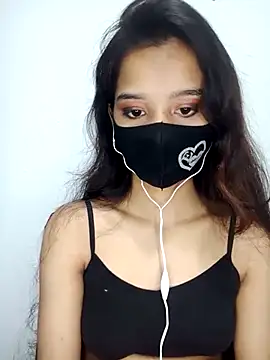 Orna-1 online show from March 11, 2025, 5:46 pm