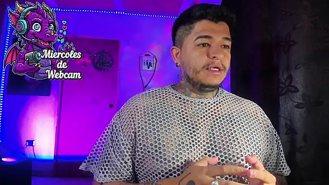 Strip Classes Col online show from November 26, 2025, 3:02 pm