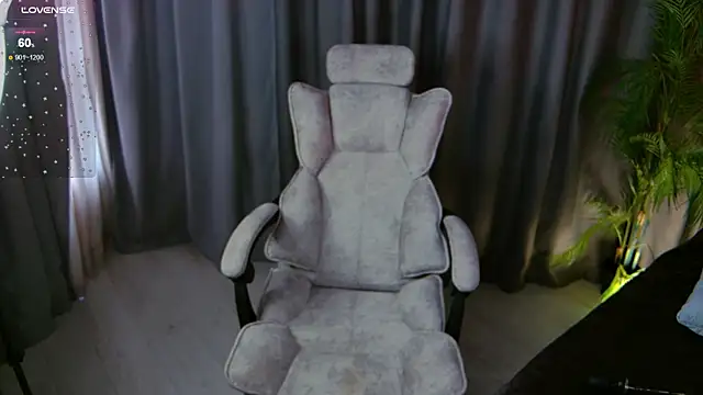 AssolMonet online show from October 27, 2025, 7:01 am