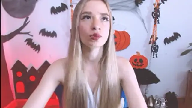 hannah 026 online show from October 31, 2025, 11:22 am