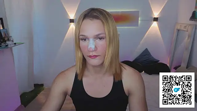 Snapshot of G_obedient_boy chatting on February 25, 2026, 8:18 pm G obedient boy online show from February 25, 2026, 8:18 pm