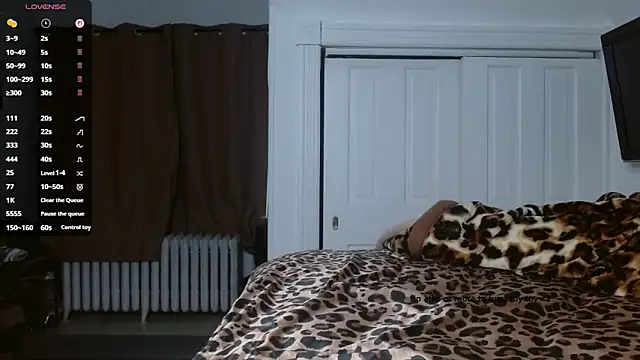 autumnb712 online show from February 22, 2026, 11:25 pm