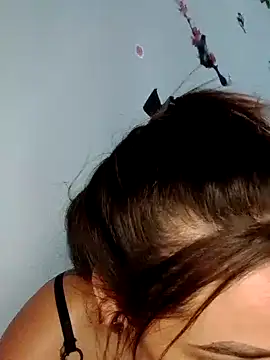 Snapshot of Ehilyn chatting on September 13, 2025, 11:26 pm Ehilyn online show from September 13, 2025, 11:26 pm