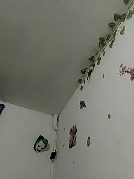 Snapshot of Ehilyn chatting on October 9, 2025, 10:08 pm Ehilyn online show from October 9, 2025, 10:08 pm