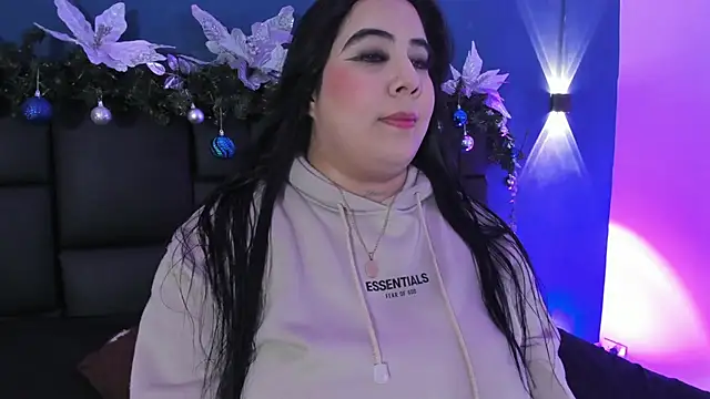 DANESKA HILLER online show from January 5, 2026, 8:01 pm