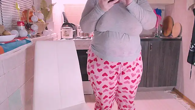 SoftLia online show from December 31, 2024, 5:51 pm