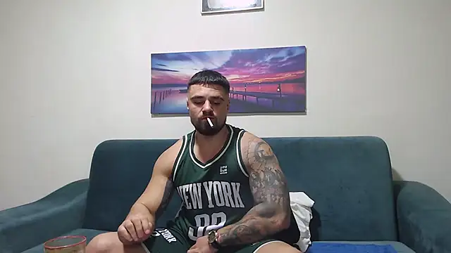 Tiberius hunk online show from November 22, 2025, 6:07 pm