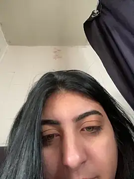 mayteziinhaa online show from September 27, 2025, 10:31 am