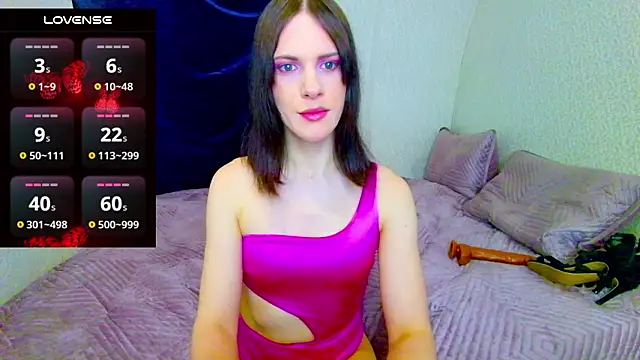 Nicole Redfields online show from February 21, 2026, 10:16 am