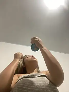 lunaxxx 69 online show from October 12, 2025, 1:15 am