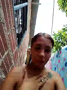 Snapshot of Sweet-Breast-Milk chatting on March 9, 2025, 2:21 pm Sweet-Breast-Milk online show from March 9, 2025, 2:21 pm